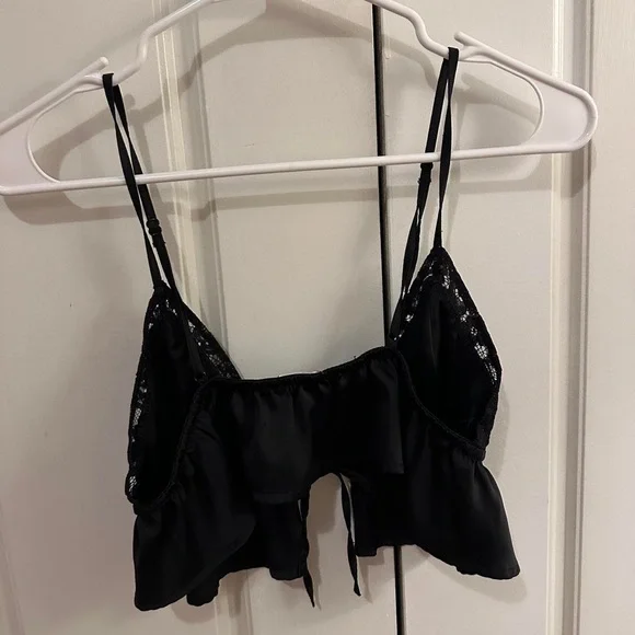 Garage Black Lace Trim Cami Top - Picture 2 of 3